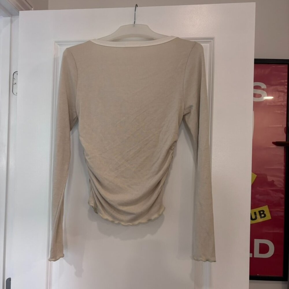 Lush Side Cinched Long Sleeve Top - Picture 8 of 8
